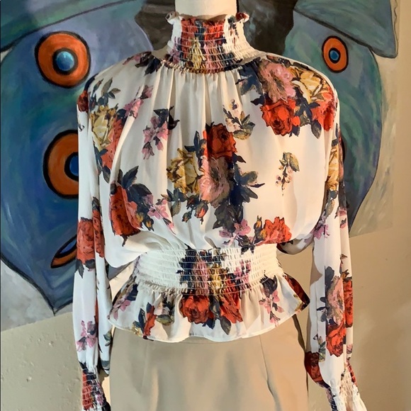 Skirt and jacket suit - Picture 10 of 16